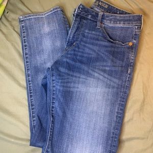 American Eagle Cropped Flex